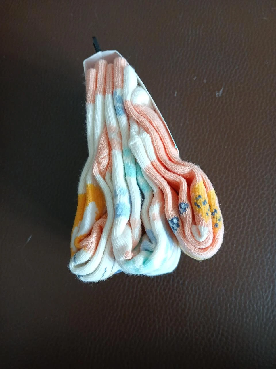 lot 3 pairs of lion king disney girl socks 24/26 – photo 2
